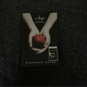 Twilight: Special 10th Anniversary Edition